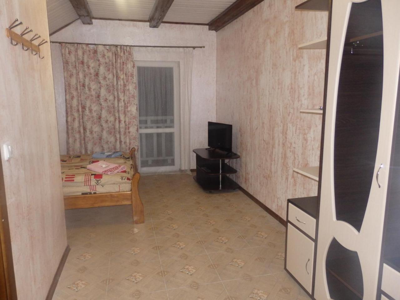 Kreitser Lazeshchyna Extérieur photo